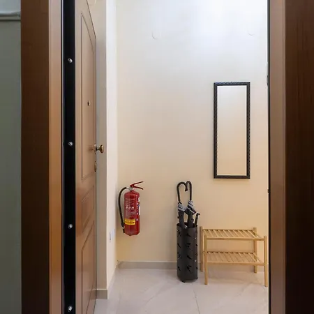 Golden Salonica Retreat