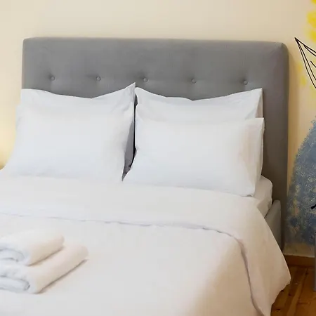 Golden Salonica Retreat