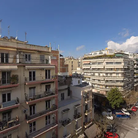 Golden Salonica Retreat *