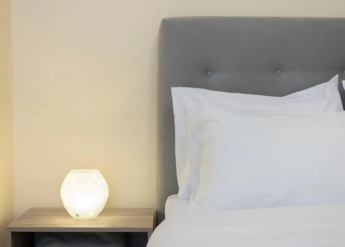Golden Salonica Retreat *