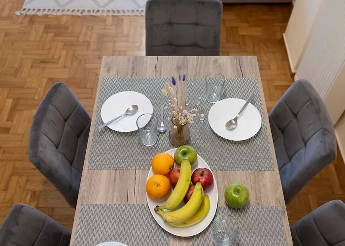 Golden Salonica Retreat *