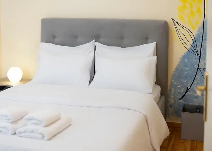 Golden Salonica Retreat