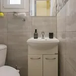 Golden Salonica Retreat *
