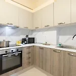 Golden Salonica Retreat