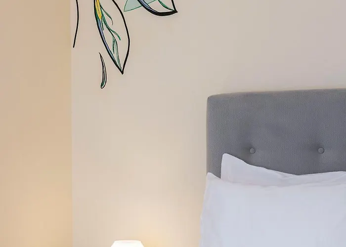 Golden Salonica Retreat 公寓 *